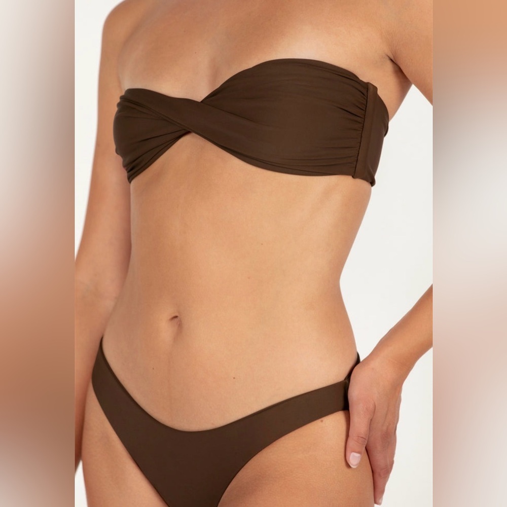 Mikoh Miyako Bandeau and bikini bottom set - NWT - Java Size Large